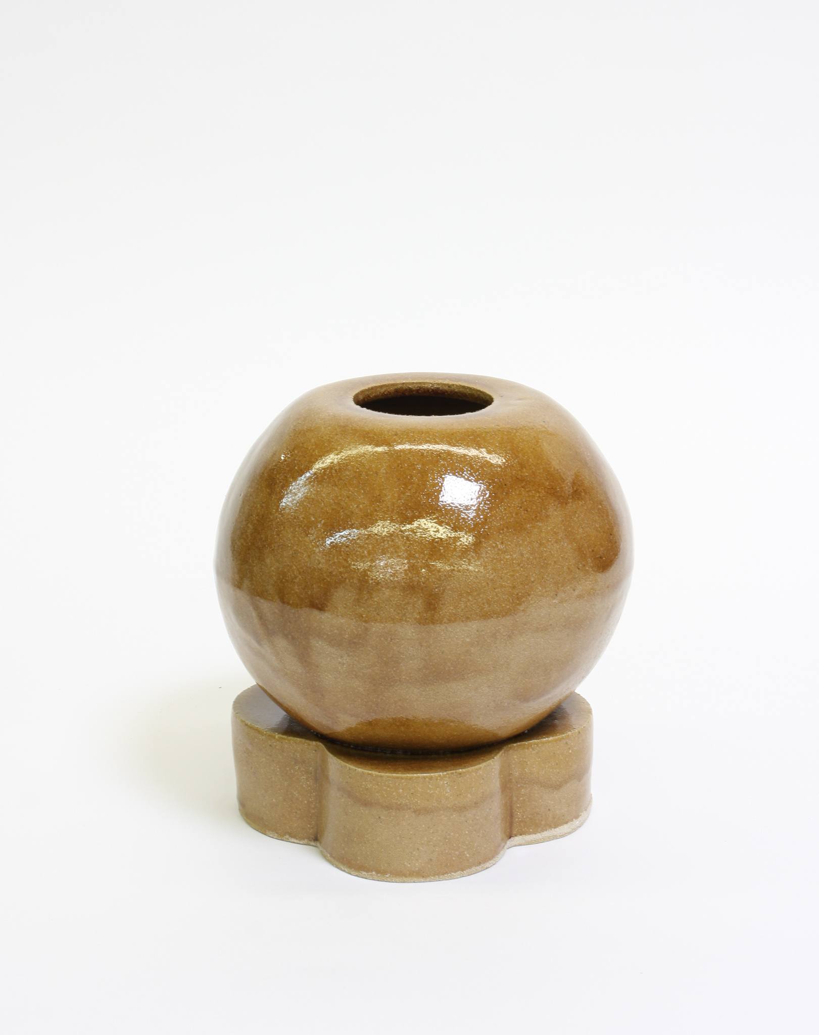 Tube Clover Ball Vase